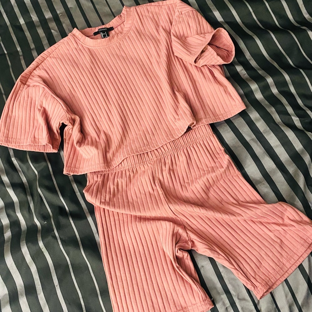 Forever 21 pink shorts set.